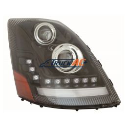 Headlight Assembly - Volvo 82329592-PFM