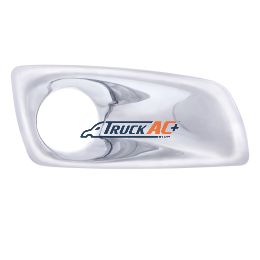 N18-1002-200R Chrome Plastic Fog Light Cover With Light Opening For 2007-2017 Kenworth T660 - Passenger - United Pacific 41528