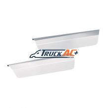 Stainless 2007-2017 Kenworth T660 (EPA) Front Upper Step Kick Plate - United Pacific 29053